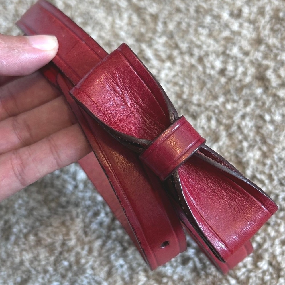 Fossil Feminine Red Girlie Genuine Leather Bow Skinny Belt Medium